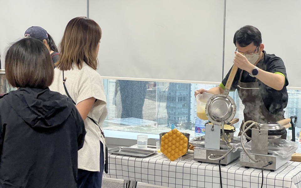 雞蛋仔即場製作